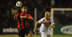 Galo mostrou força e fez dois bons jogos contra o Sport - Foto: Aldo Carneiro - Pernambuco Press