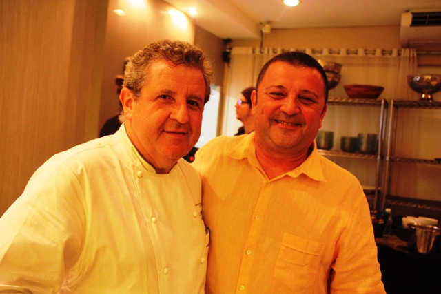 Chef Laurent com o presidente da Boa Lembrança, André Generoso. Foto Nide Lins