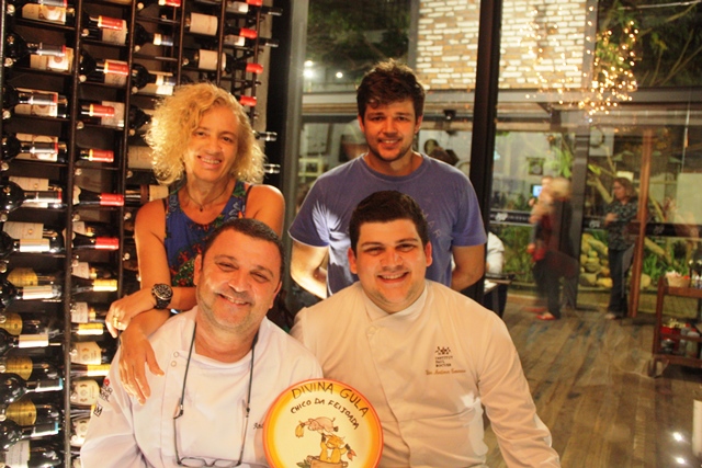 Família Divina Gula: Os chefs André e Vitor, Claudinha e Diogo, os gestores da casa