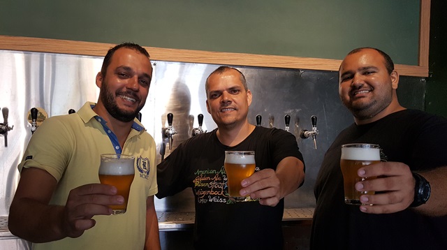 Trio de Cervejeiro: Bruno, Fabricio e Raniel, empreendedores das brejeiras