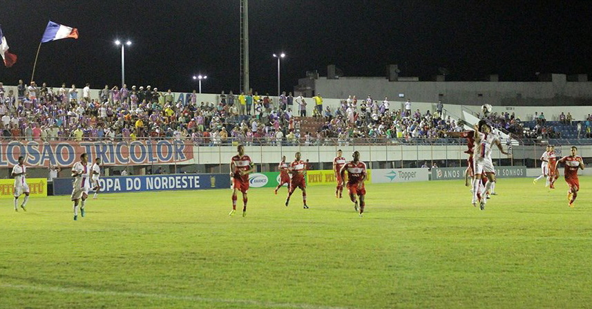 Itabaiana e CRB ficam no empate sem gols no interior de Sergipe - Foto: Wendell Rezenda-AOI