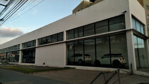 Concessionária BMW de Maceió fecha as portas e demite funcionários
